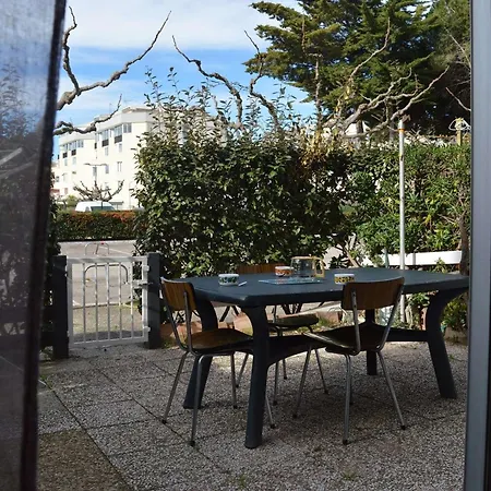 Cosy 2 Pieces Avec Terrasse Fermee, Proche Et Commerces, Parking Prive Inclus - Fr-1-250-156 Apartment Le Grau-du-Roi